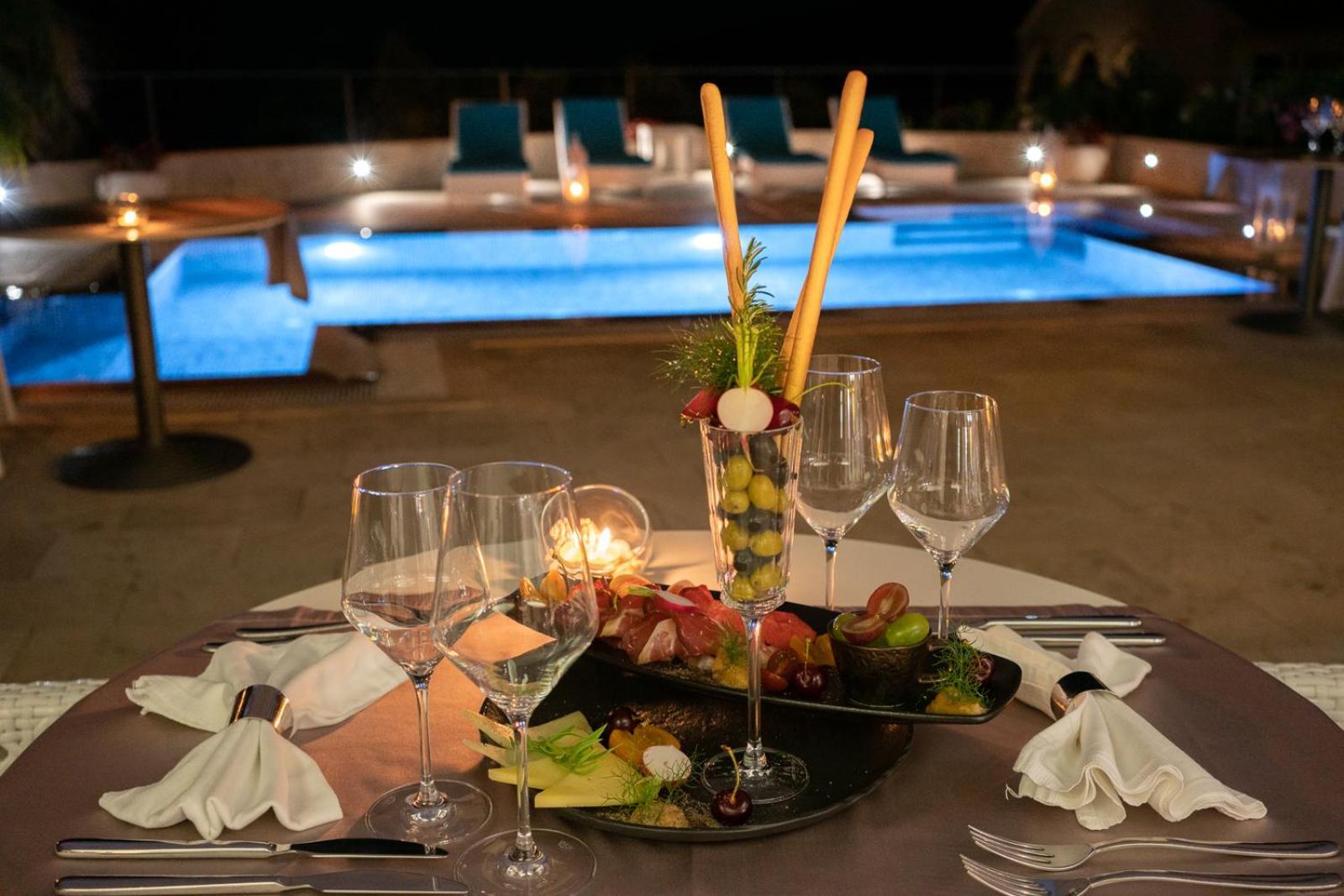 Boutique Life Hotel